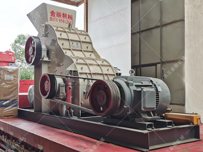 SCF800X800中型雙級(jí)粉碎機(jī)發(fā)貨圖片_發(fā)往云南楚雄_磚廠(chǎng)粉碎頁(yè)巖和土 SCF800X800中型雙級(jí)粉碎機(jī)發(fā)貨圖片_發(fā)往云南楚雄_磚廠(chǎng)粉碎頁(yè)巖和土
