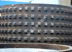 雙齒輥破碎機(jī)-狼牙齒輥破碎機(jī)價(jià)格-齒輥式破碎機(jī)圖片/視頻/原理型號 雙齒輥破碎機(jī)-狼牙齒輥破碎機(jī)價(jià)格-齒輥式破碎機(jī)圖片/視頻/原理型號